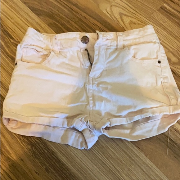 Shorts - Picture 1 of 3